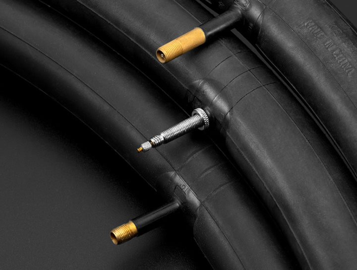 上(shàng)海(hǎi)橡膠市(shì)場(chǎng)在韓國(guó)軍演期間(jiān)持穩觀望